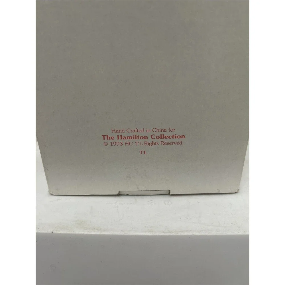 🔥🆕🔥Vintage 1993 Mandy Porcelain Doll By Bets Van Boxel Bunny Rabbit - Picture 8 of 8